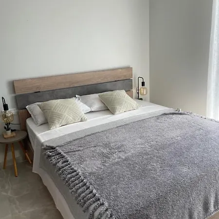 Villa Olea Valley 7 *