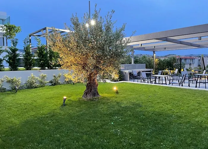 Villa Olea Valley 7 *