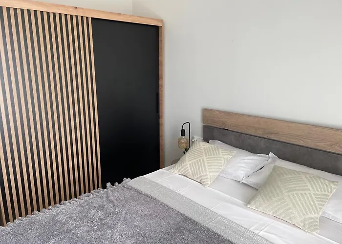 Villa Olea Valley 7 *